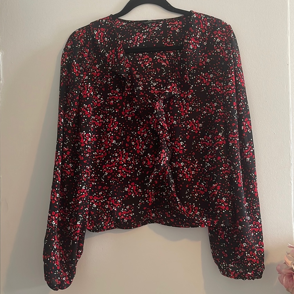 ❌SOLD❌🤍DYNAMITE🤍 Print blouse
